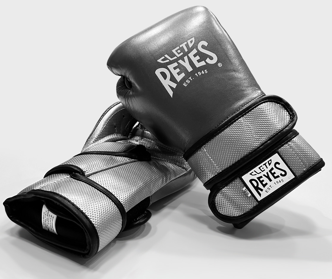 Take a closer look at the Cleto Reyes Hero Boxing Gloves Geezers Boxing